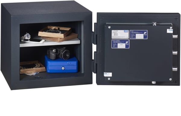 Chubbsafes DUOGUARD Grade I T2 Model 40 Certified Burglary and Fire Resistance Safe Chubbsafes DUOGUARD Grade I T2 Model 40 Certified Burglary and Fire Resistance Safe