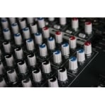 Allen & Heath ZED-18 Multipurpose Mixer for Live Sound and Recording Allen & Heath ZED-18 Multipurpose Mixer for Live Sound and Recording