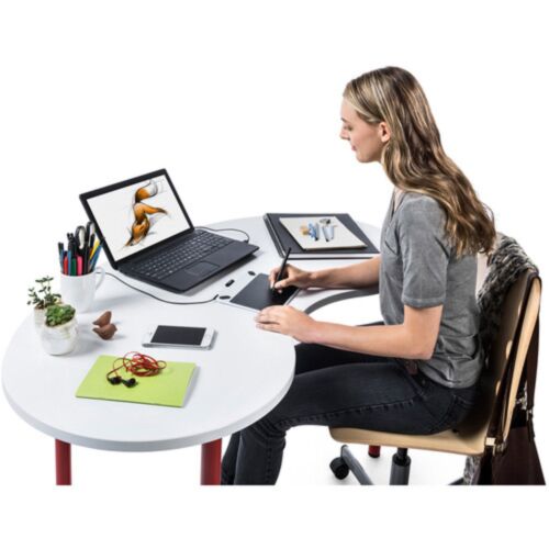 Wacom Intuos Draw Pen Small Tablet Wacom Intuos Draw Pen Small Tablet