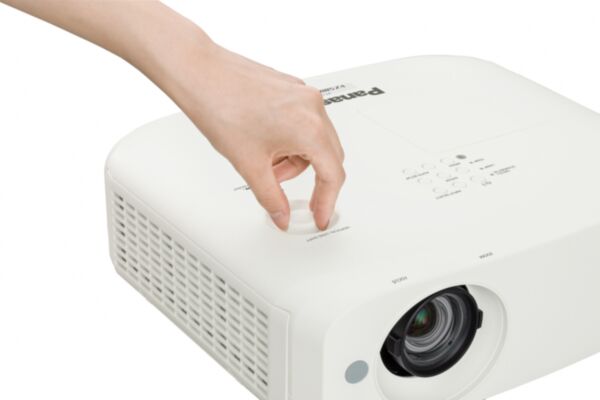 Panasonic Portable LCD Projector PT-VZ470 Panasonic Portable LCD Projector PT-VZ470