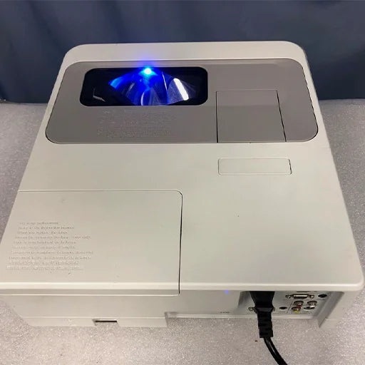 Sony VPL-SW525C 3LCD Projector – 2500 Lumens, WXGA, Ultra Short Throw Sony VPL-SW525C 3LCD Projector – 2500 Lumens, WXGA, Ultra Short Throw