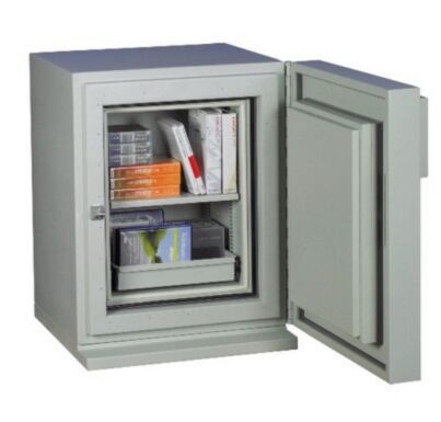 CHUBB DATAGUARD NT40 FIRE RESISTANT SAFE, KEY LOCK CHUBB DATAGUARD NT40 FIRE RESISTANT SAFE, KEY LOCK