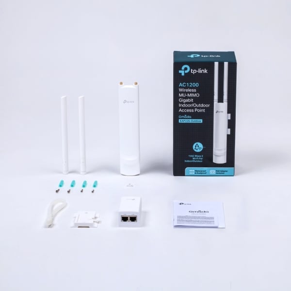 TP-Link EAP225-Outdoor AC1200 Wireless MU-MIMO Gigabit Indoor/Outdoor Access Point TP-Link EAP225-Outdoor AC1200 Wireless MU-MIMO Gigabit Indoor/Outdoor Access Point