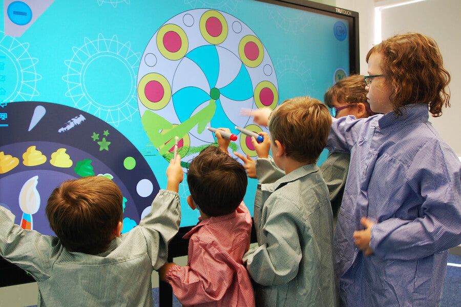 Newline TRUTOUCH RS Series 65/75/86-inch Interactive Flat Panel