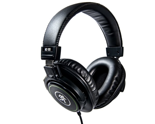 Mackie Producer Bundle with Audio Interface, Headphones and Condenser & Dynamic Microphones Mackie Producer Bundle with Audio Interface, Headphones and Condenser & Dynamic Microphones
