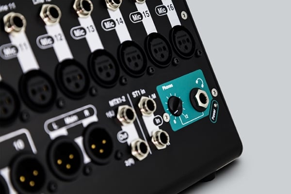 Allen & Heath QU-SB 16 Mic/Line Compact Digital Mixer Allen & Heath QU-SB 16 Mic/Line Compact Digital Mixer