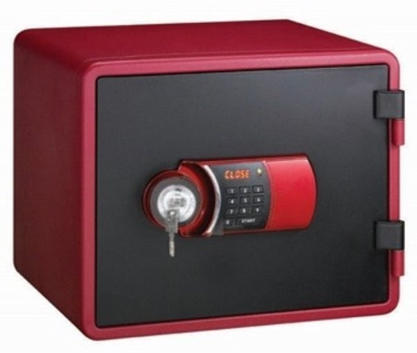 Eagle YESM-020K Digital And Key Lock & Multi Colors Fire Resistant Safe Eagle YESM-020K Digital And Key Lock & Multi Colors Fire Resistant Safe