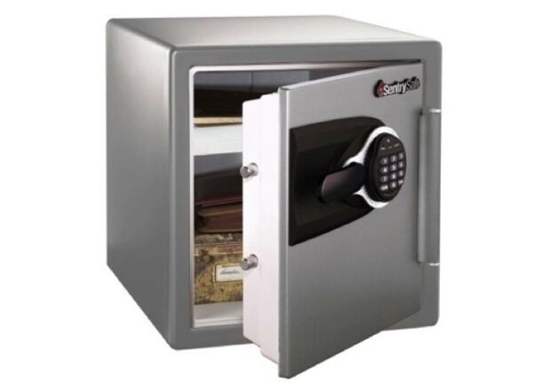 SENTRY MS3607 FIRE / SECURITY SAFE SENTRY MS3607 FIRE / SECURITY SAFE