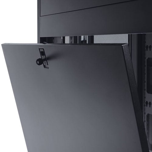 Tripp Lite SmartRack Side Panel with Key Locking Latch Tripp Lite SmartRack Side Panel with Key Locking Latch