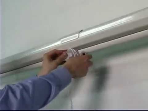 Dalite Deluxe Model B Projection Screen